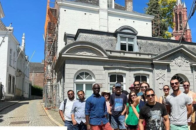 2-hours-walking-tour-in-maastricht