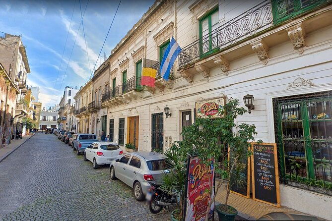 2-hrs-walking-tour-in-san-telmo-market