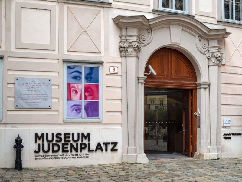 2-in-1-jewish-museums-in-vienna-private-tour-with-transfers