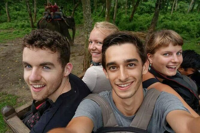 2 Night Jungle Safari Tour in Chitwan National Park - Transportation, Group Size, and Practicalities