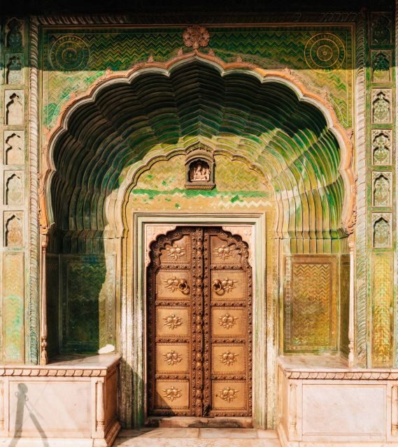 2 Nights/3Day Golden Triangle Tour ( Delhi-Agra-Jaipur ) - FAQs