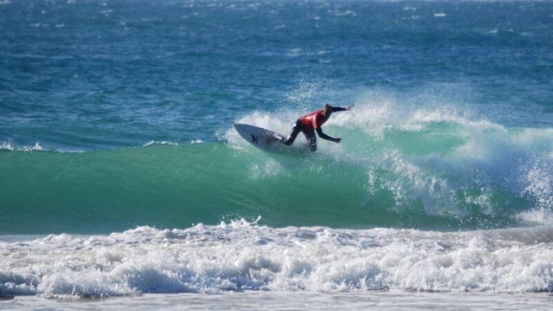 2-surf-lessons-in-aljezur-algarve