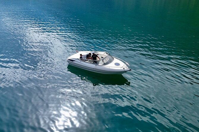 2-to-3-hours-private-boat-tour-in-lake-como