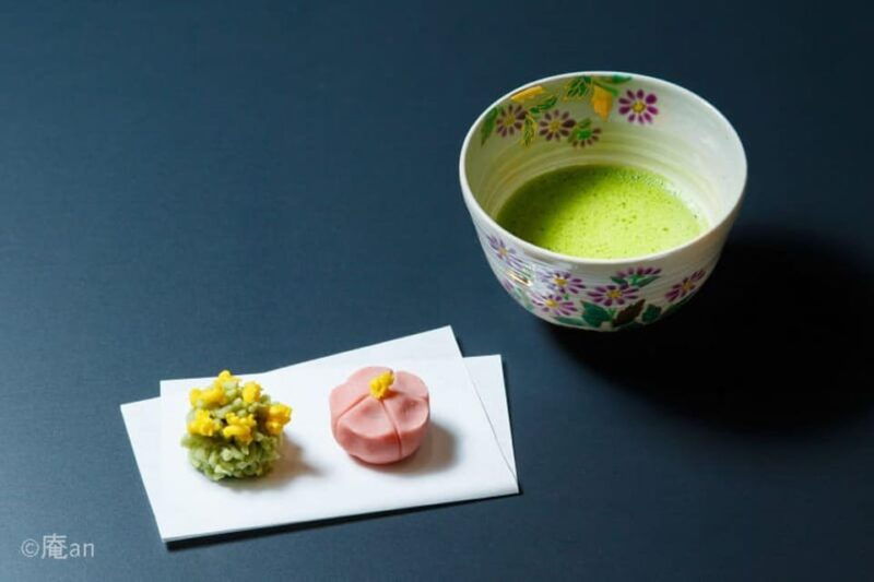 2-types-of-japanese-sweets-making-and-tea-ceremony