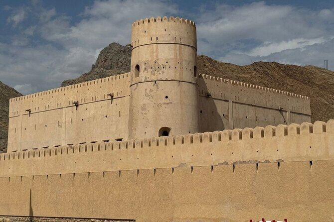20 Days Oman Package with Salalah and Khasab Tour - FAQs