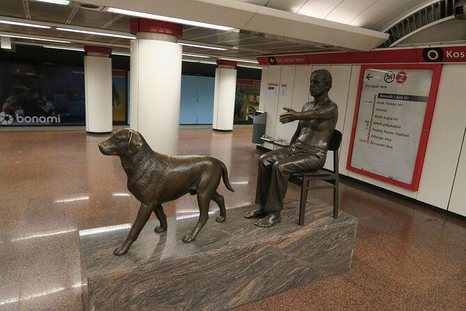 20-dog-statues-in-budapest-a-unique-tour