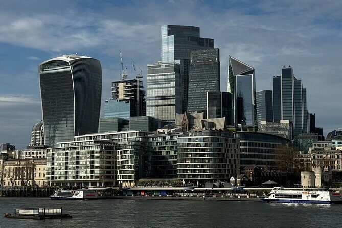 20 Major London Attractions - Guided Tour With Video and Photos - Practical Insights: What Does This Tour Mean for You?