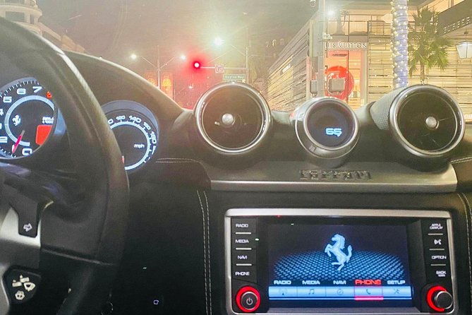 20-minute-private-ferrari-drive-hollywood-blvd-to-sunset-blvd