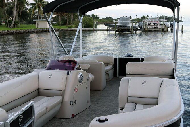 23ft-pontoon-boat-rental