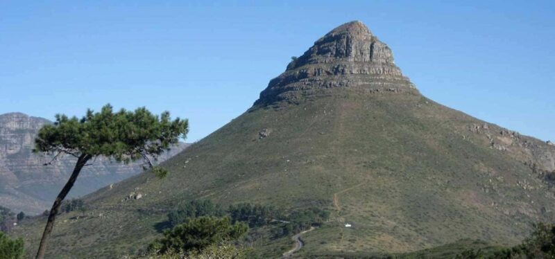 24 Minutes Robben Island and Hopper Helicopter Day Tour - Key Points