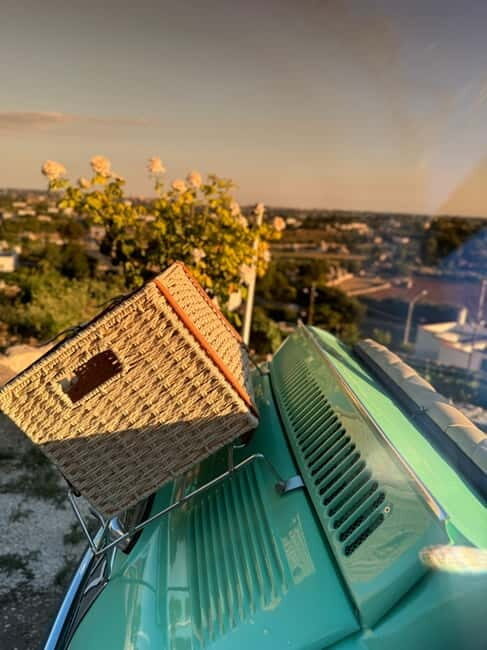 2,5 hour Guided Tour on Board 500 Spiaggina - Discovering Apulia in Style: What the Tour Offers