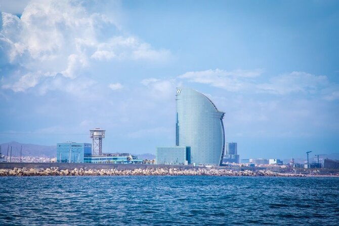 25hour-barcelona-sailing-tour-with-swimming-snacks-and-drinks-2