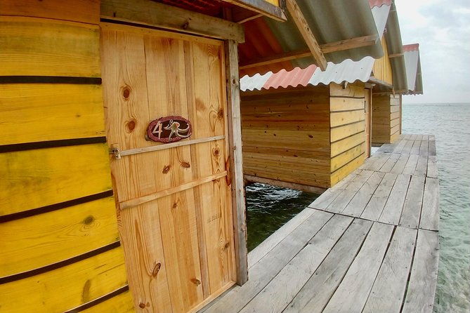 2d-1n-private-over-water-cabin-in-san-blas-islands-plus-day-tour