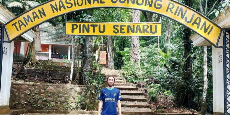 2d-1n-senaru-crater-rim