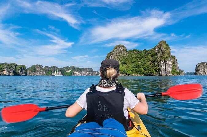 2D1N Bai Tu Long Bay Adventure on 4 Star Cruise - Who Is This Tour Best For?