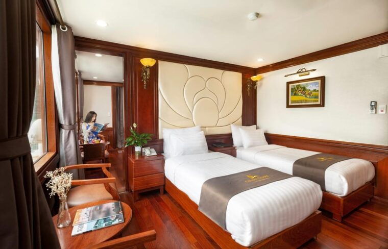 2d1n-ha-long-bay-by-calypso-cruise