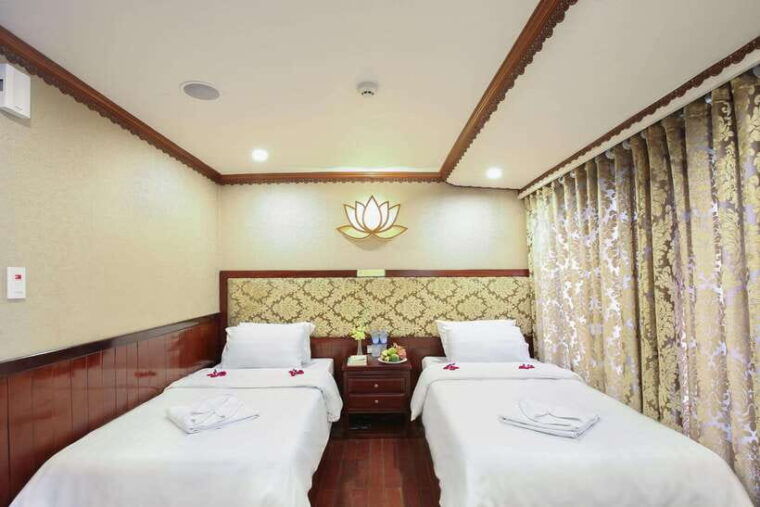 2d1n-ha-long-bay-cruise-by-oriental-sails