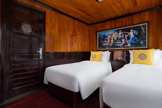 2D1N: Halong Bay 4-Star Cruise - Cave, Kayak, Swim, Meals - Challenges to Keep in Mind