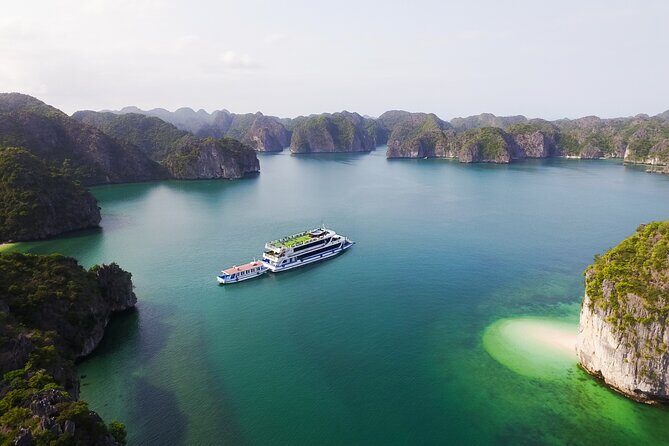 2D1N Halong Bay Explorer Ba Ham and Tien Ong Caves - An Honest Look at the 2D1N Halong Bay Explorer Ba Ham and Tien Ong Caves Tour
