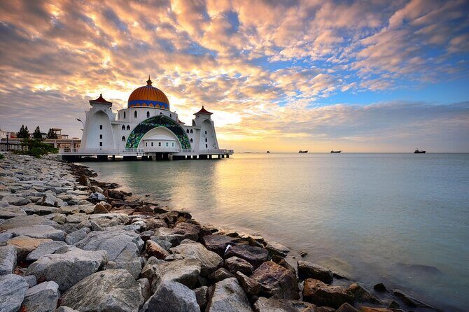 2D1N Tour from Singapore: Malacca Heritage & KL City Highlights - FAQ