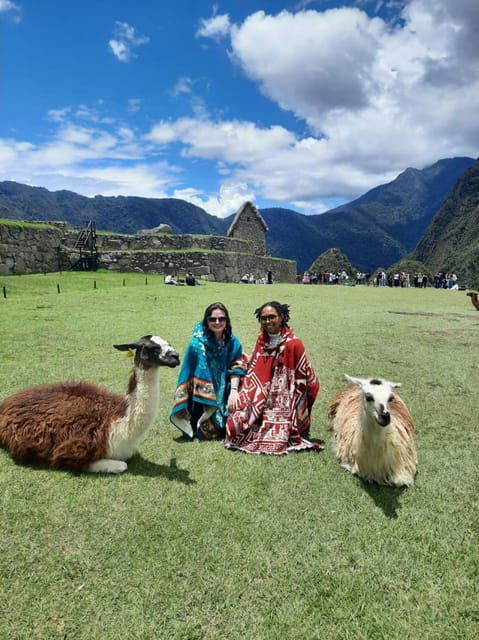 2day-ollantaytambo-moray-salt-mines-chinchero-machupicchu