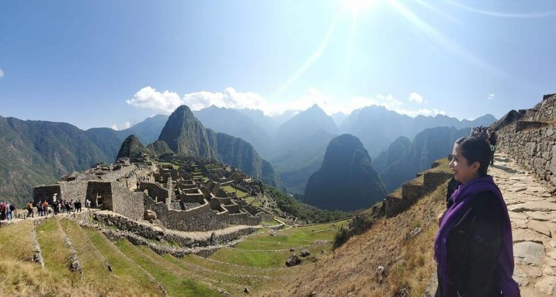 2day-ollantaytambo-moray-salt-mines-chinchero-machupicchu