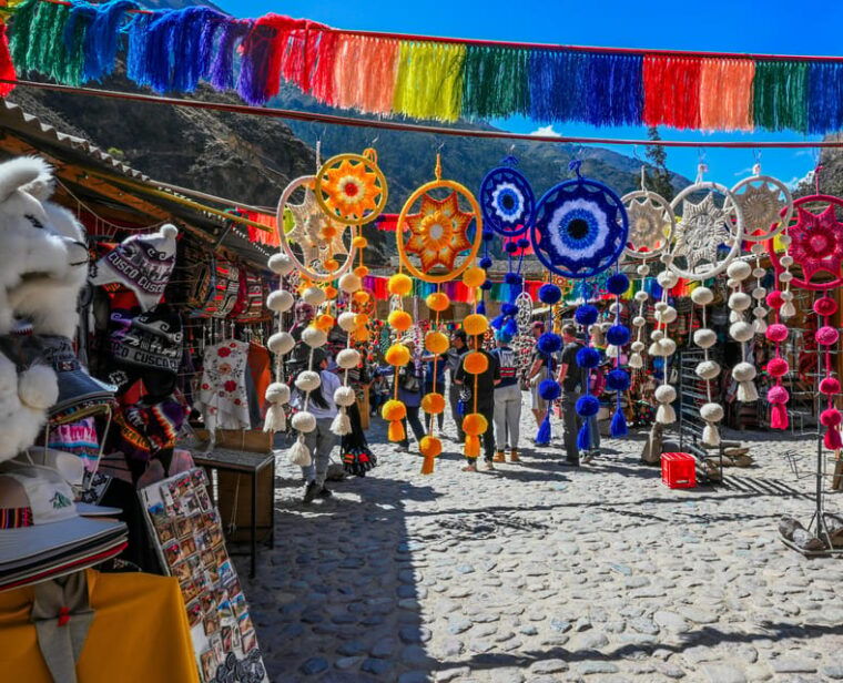 2day-ollantaytambo-moray-salt-mines-chinchero-machupicchu