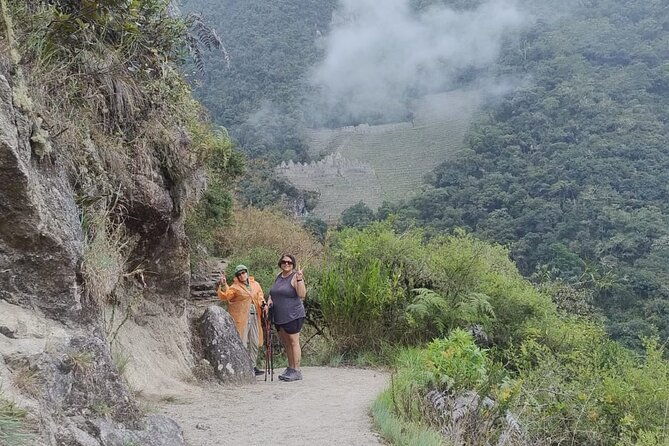 2day-short-inca-trail-to-machupicchu-sun-gate-and-panoramic-train