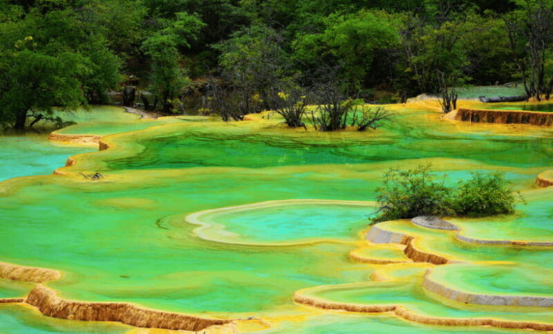 2days-private-tour-to-jiuzhaigou-and-huanglong