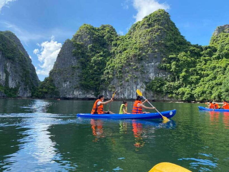 2days-tour-lan-ha-bay-cat-ba-island-caves-kayaking