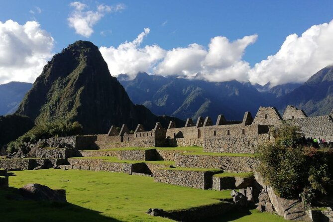 2daysexperience-with-llamassacredvalley-and-machupicchu-by-train