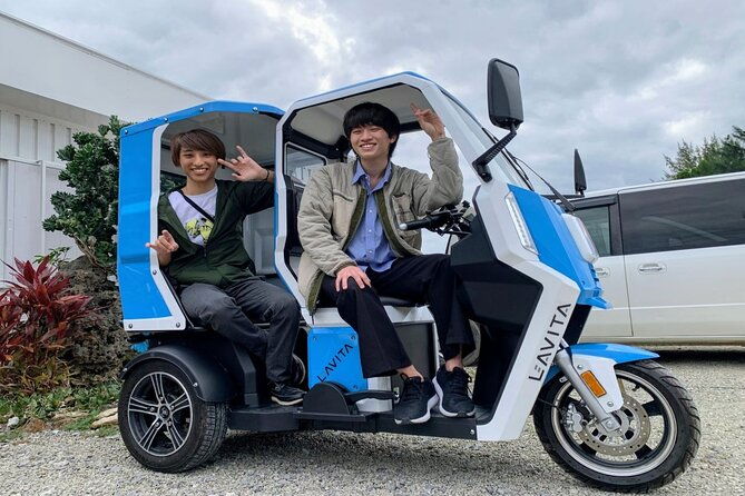 2h-3-seater-electric-trike-rental-ishigaki-okinawa