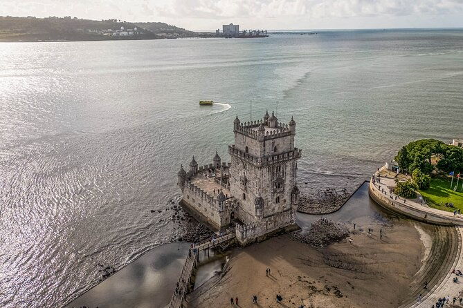 2h-belem-electric-tuk-tuk-tour