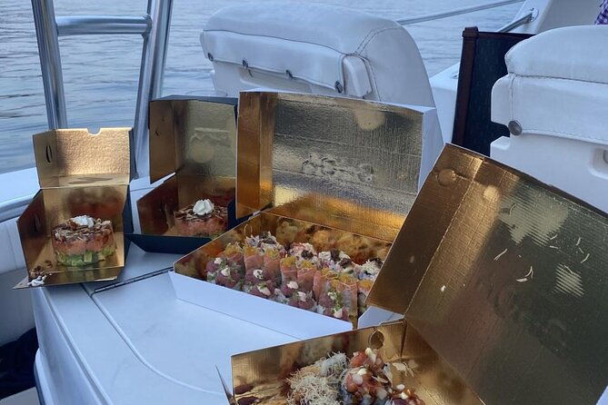 2h-hour-private-cruise-on-lake-como-by-motorboat-6-pax