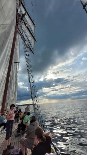 2h Sailing Trip on a Historic Tall Ship from the Pier - The Sum Up