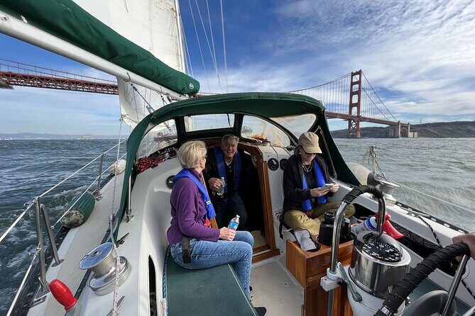 2hr. PRIVATE Sailing Experience on San Francisco Bay (6 Guests) - Discover San Francisco Bay from the Water