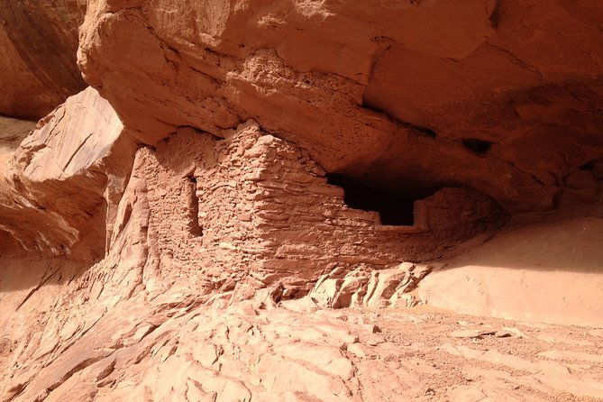 3-5-hour-mystery-valleys-4x4-tour