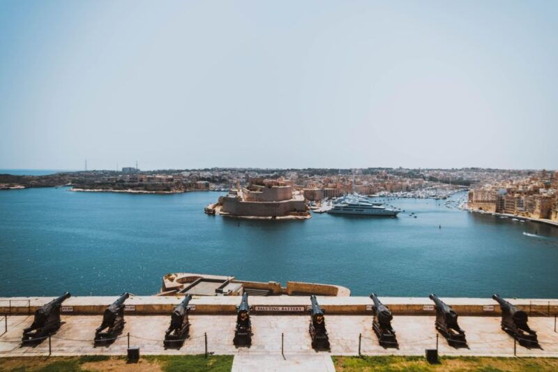 3-cities-private-insider-walking-tour-with-licensed-guide