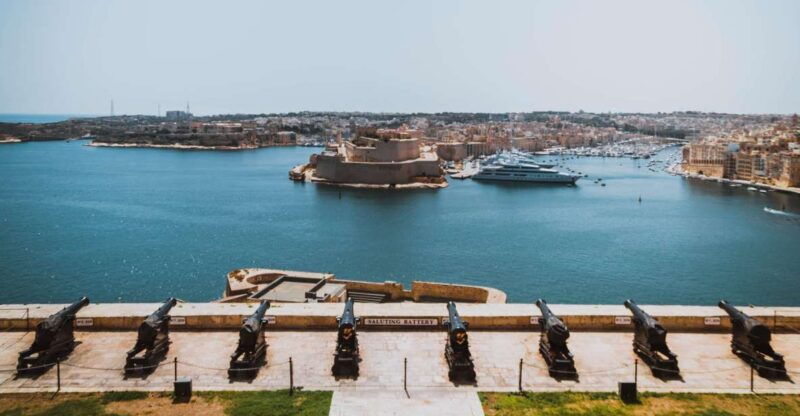 3-cities-private-insider-walking-tour-with-licensed-guide
