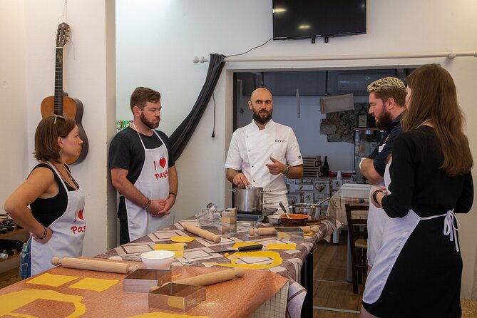 3-cooking-making-spaghetti-lasagna