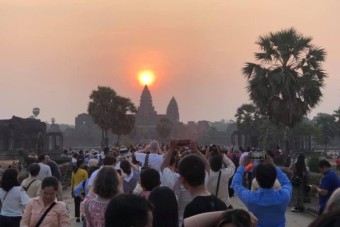 3-D Angkor Temples With One Sunrise - Who Should Consider This Tour?