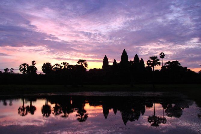 3-D Angkor Temples With One Sunrise - The Sum Up