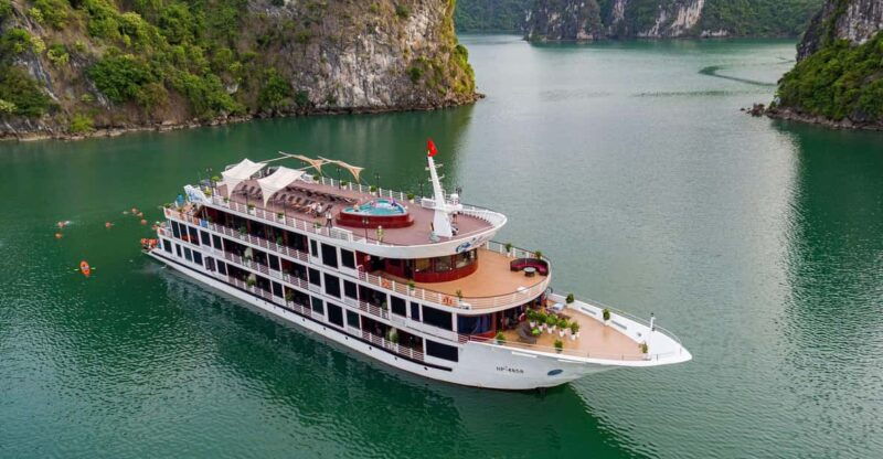 3-day-5-star-cruises-lan-ha-halong-bay-w-viet-hai-village