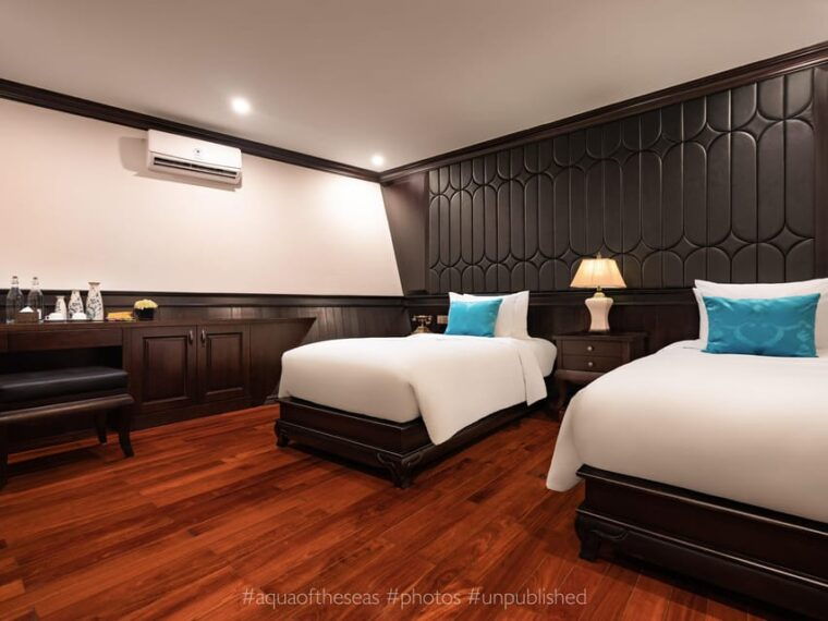 3-day-5-star-cruises-lan-ha-halong-bay-w-viet-hai-village