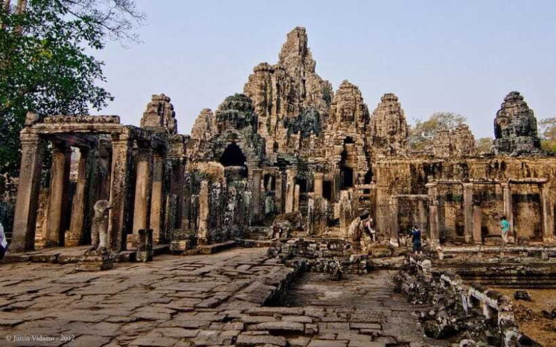 3-day-angkor-kompong-phluk-roluos-temples-tour
