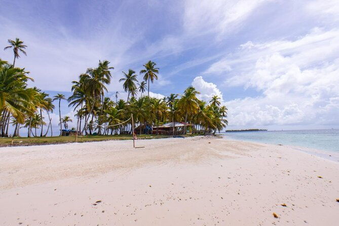 3-day-boat-tour-in-san-blas-with-pickup-from-panama-city