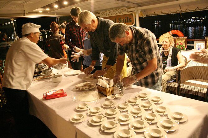 3-Day Cruise Relaxing and Kayaking on Oriental Sails - What Makes This Tour Stand Out