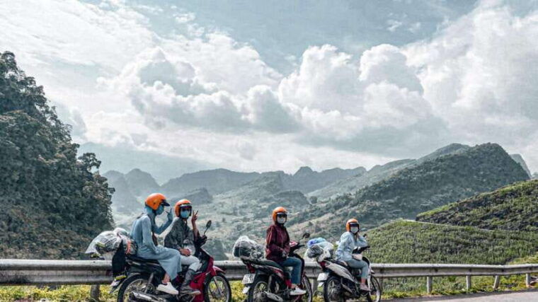 3-day-ha-giang-motorbike-tour-from-sa-pa-with-driver