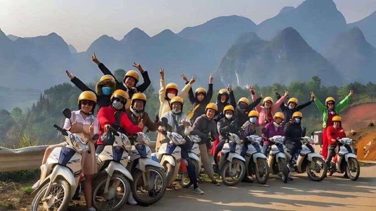 3-day-ha-giang-motorbike-tour-from-sa-pa-with-driver