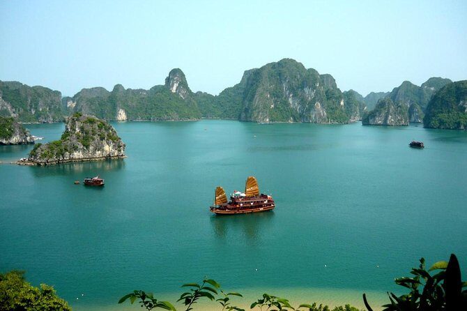 3-Day Halong Bay Cruise with Round-trip Transfer From Hanoi - Why Choose This 3-Day Halong Bay Cruise?